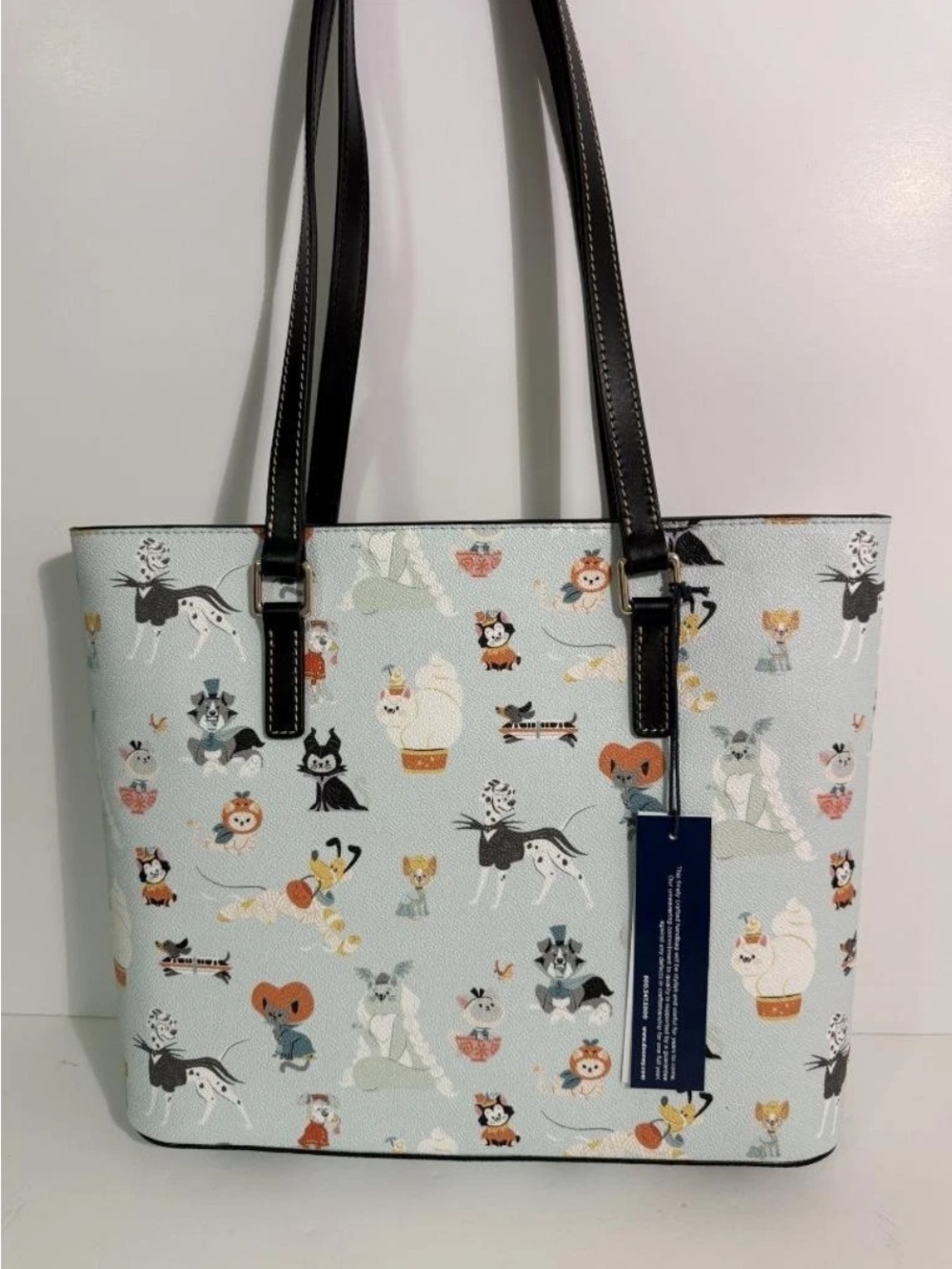 Dooney & Bourke Disney Halloween Dogs and Cats Tote 2026 - Picture 2 of 4